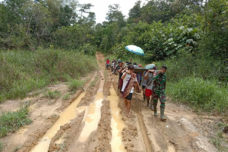 Evakuasi Ibu Hamil